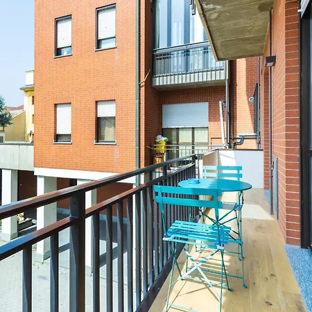 C8 Apartments Asti Esterno foto
