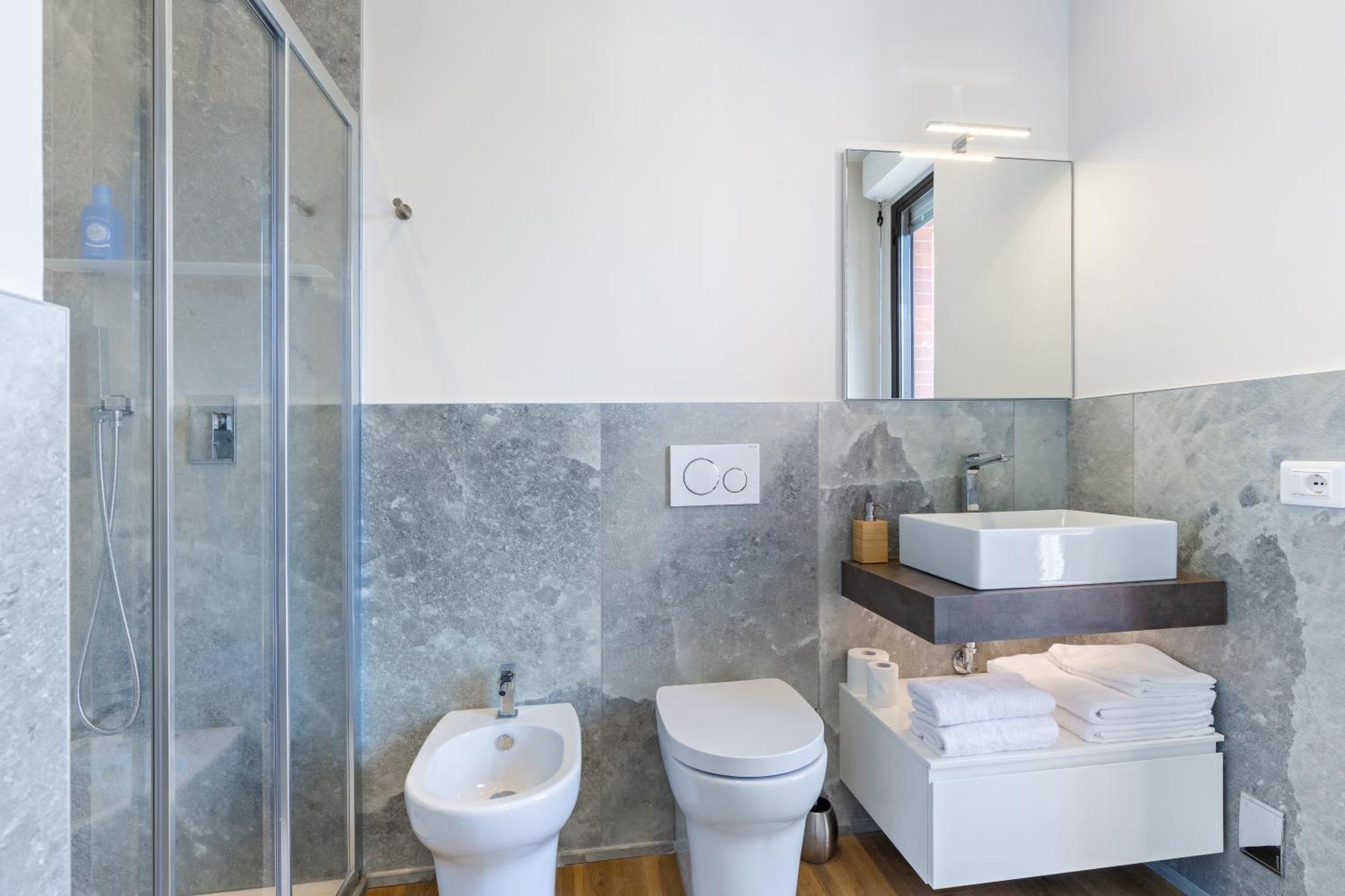 Apartment C8 *